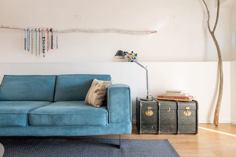 Annuncio Airbnb popolare: Martini Time panoramic terrace on the castle walls a Cagliari