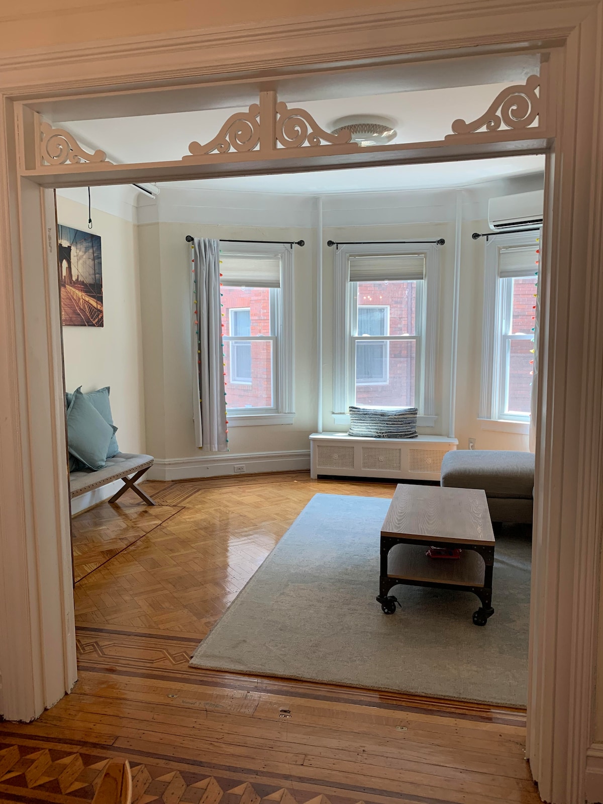 Vue de la salle à manger au salon