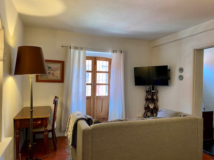 Top Location + Terrace, Fast Wifi, Washer & Dryer - San Miguel de Allende