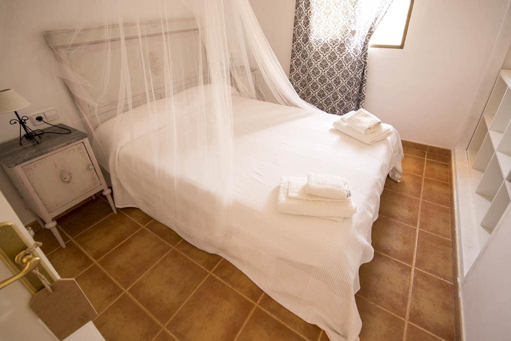 Wonderful Familiar Cottage "Sa Vinya d'Es Trenc" 4