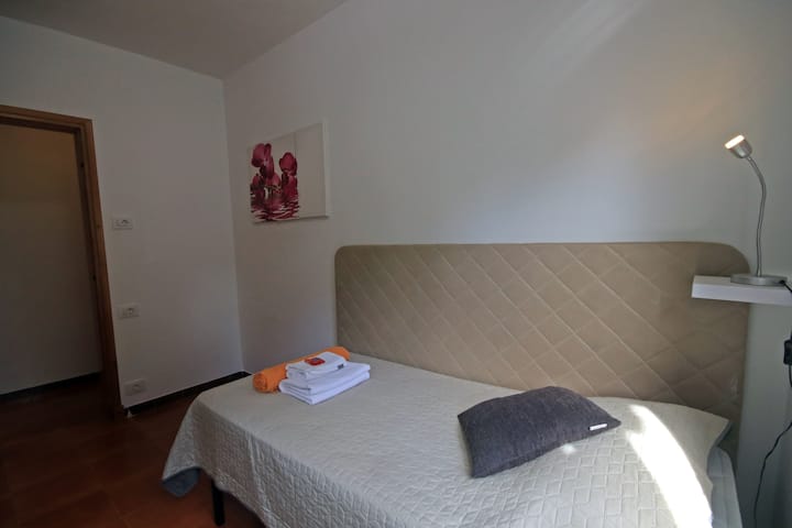 Casa Dieter 5 أشخاص شقة غرفة نوم
