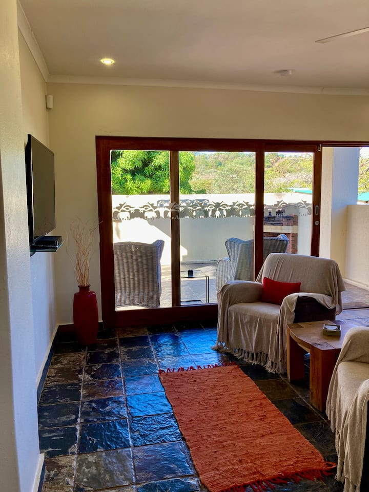 Deluxe One Bedroom @Bergdale Cottages, Hazyview - Hazyview