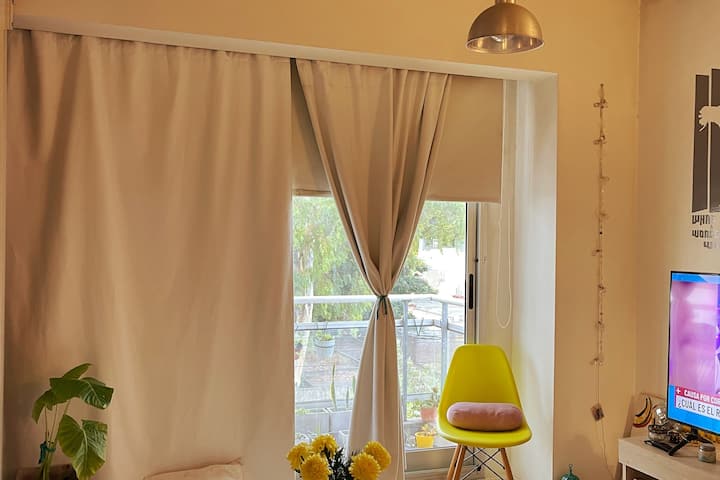 Studio con balcón en Chacarita