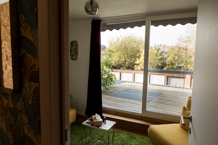 Sala de estar arriba.
Solo disponible si no hay otros huéspedes. 