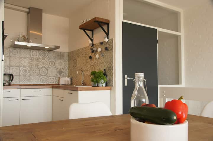 Entire house with view of marina VP012