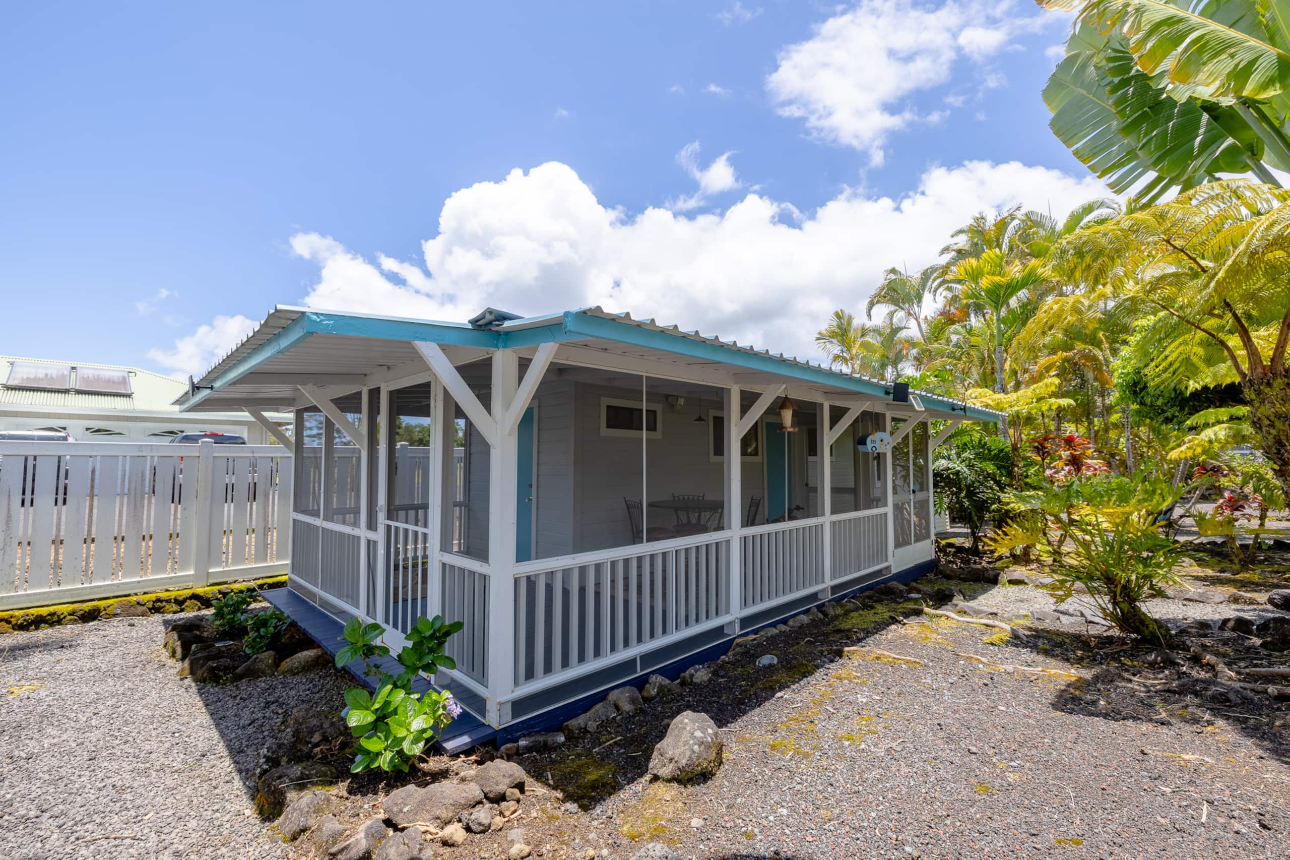 Home in Hilo · ★4.98 · 1 bedroom · 2 beds · 1 bath - Image 17