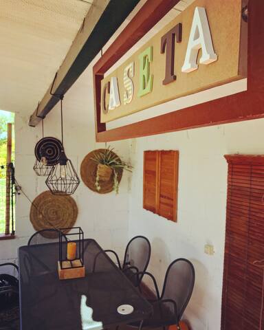 Sunny villa with pool and AC gallery image 2