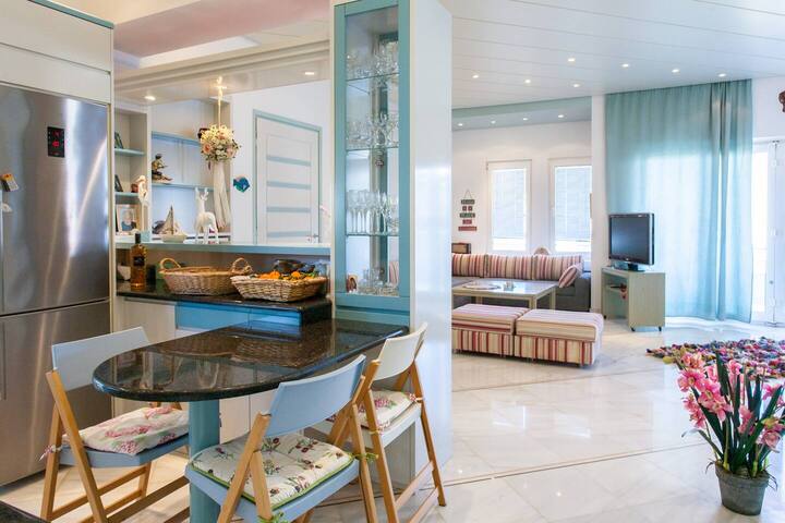 Penthouse oasis gallery image 5