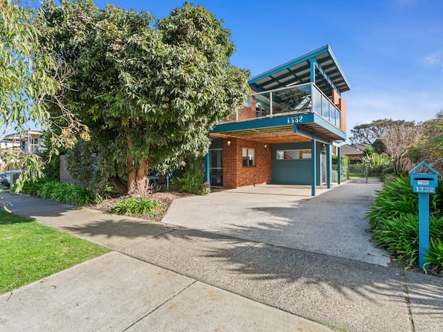 Torquay Family Getaway – Pet & family friendly!