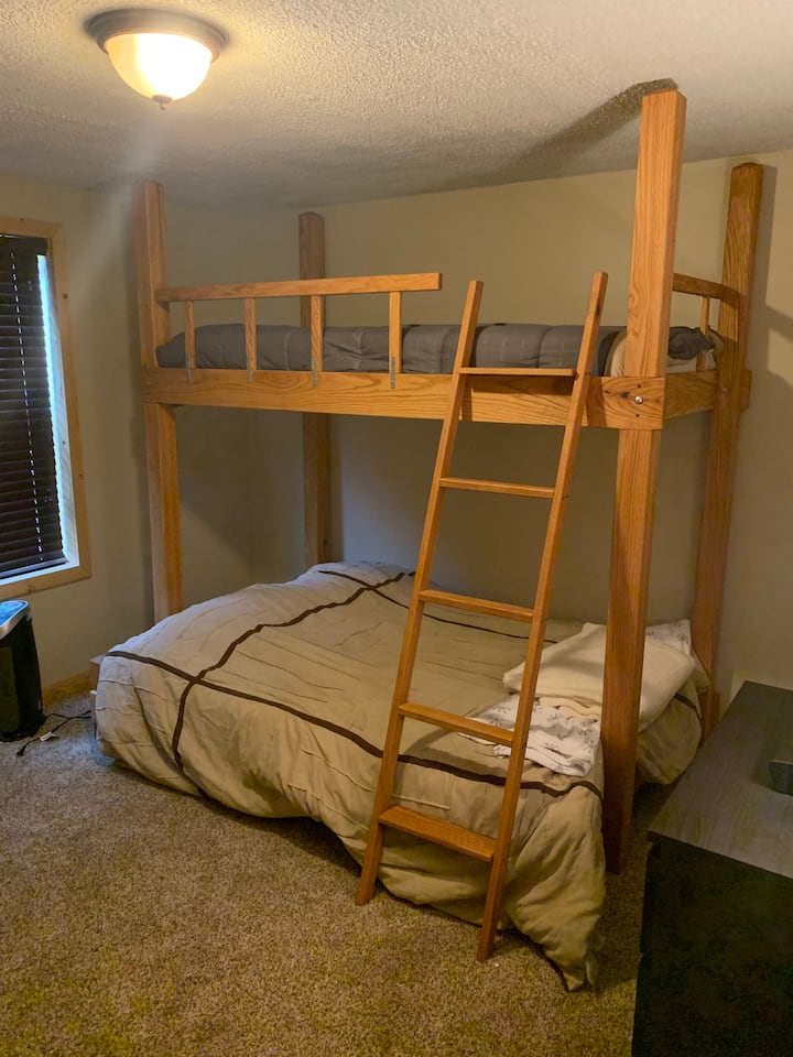 卧室3 （双层床）