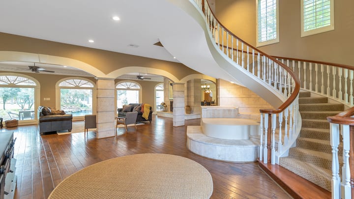 Gorgeous Retreat W/private Pickleball Court!!! Only 3 Min From Sandalwood Manor - Tomball, TX