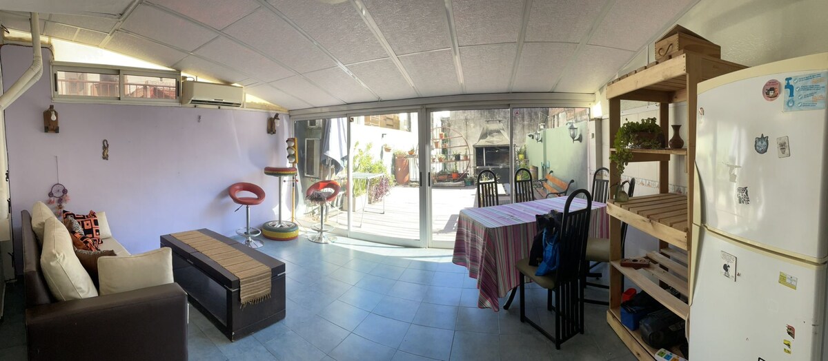 Departamento de 2 ambientes amoblado con terraza en Caballito