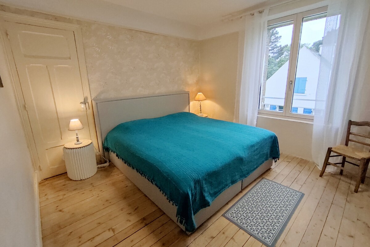 غرفة نوم - أسرّة منفصلة - 90 × 200