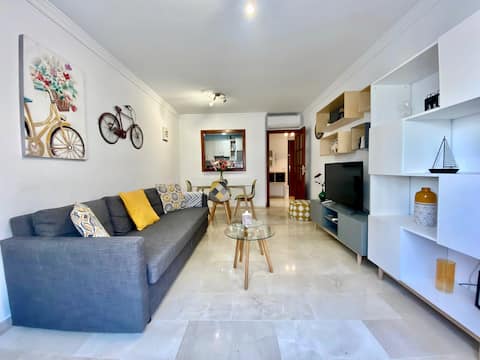 Popular Airbnb listing: Quiet apt near city center. Ideal for long stays in La Trinidad (Bailén Miraflores)