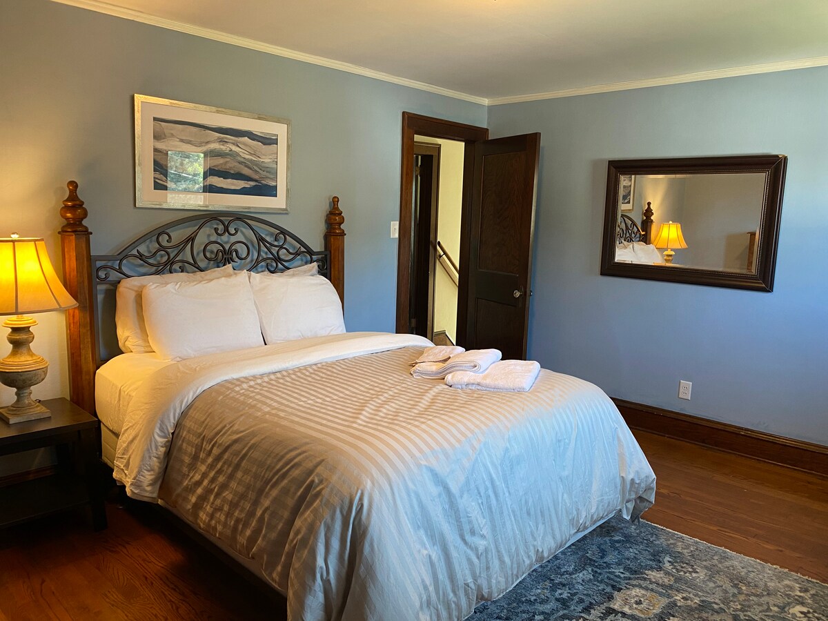 Საწოლი 152 × 203 სმ