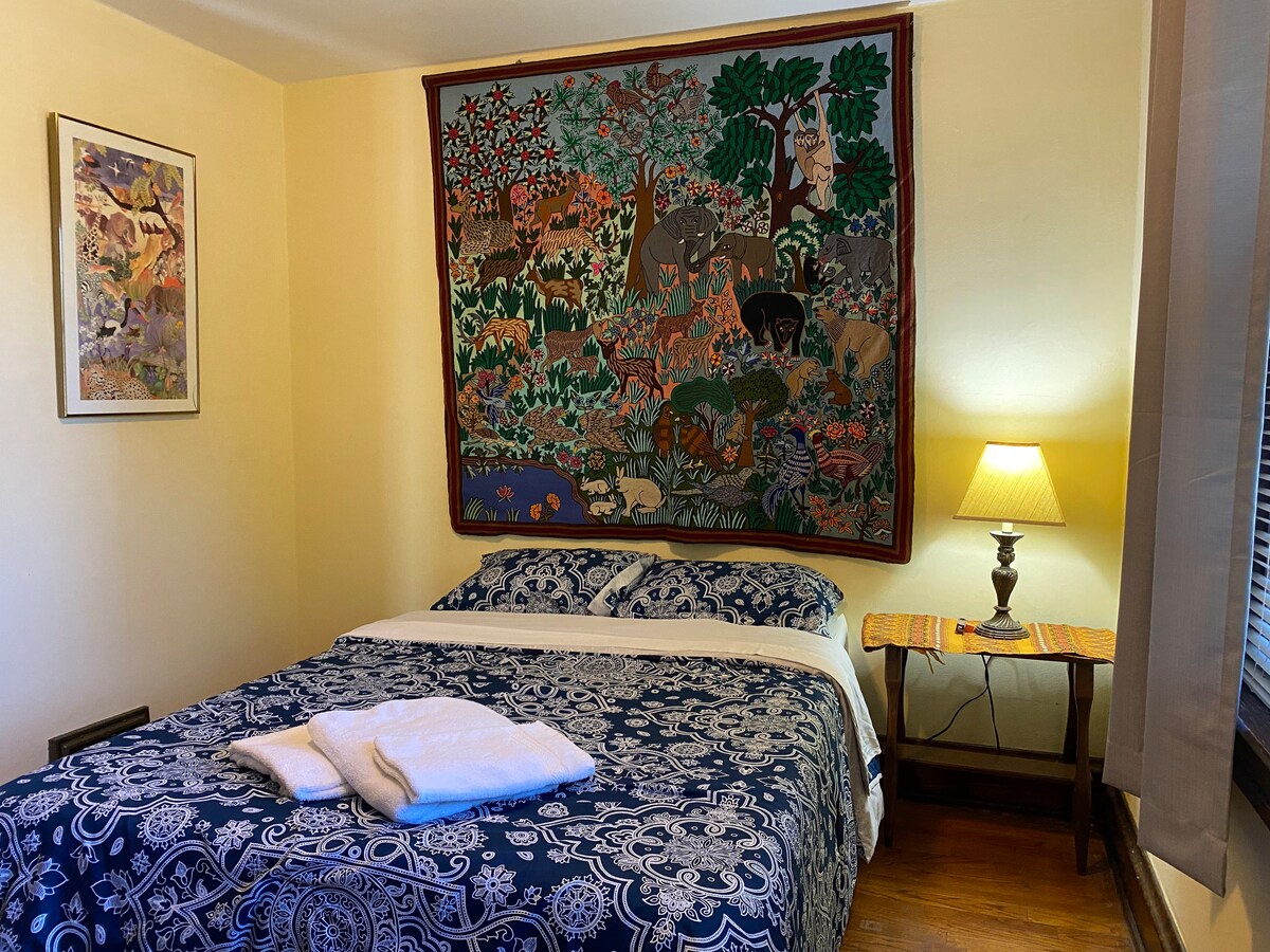 Მაღლა, სრული საძინებელი 