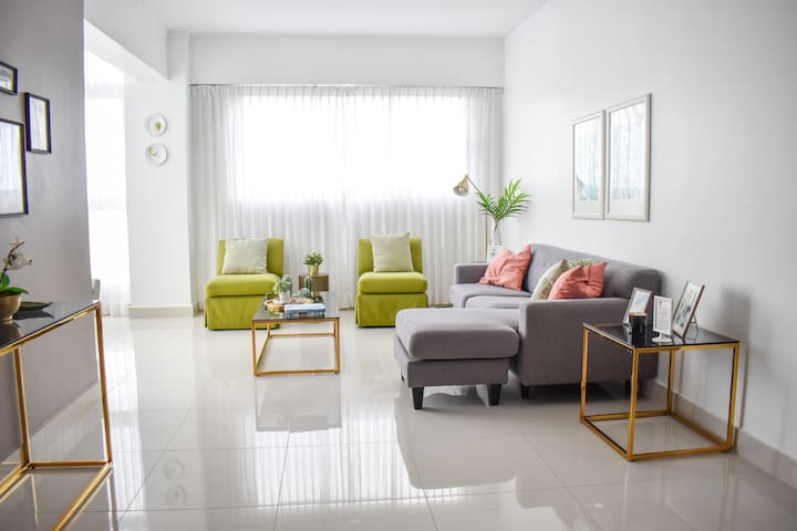 Mega Stays managed Airbnb listing 1