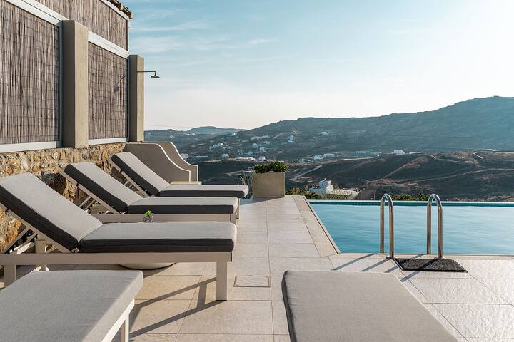 Villa Elpida with Private Pool & Sea View gallery image 3