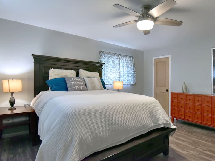 Siéntete como en casa He oído muchos elogios por la comodidad de esta cama.  