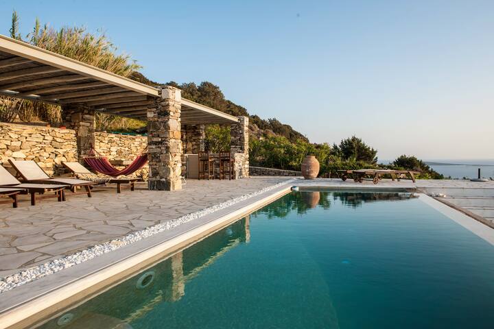 Magic Villa Rirercar and its Amazing Views! gallery image 3