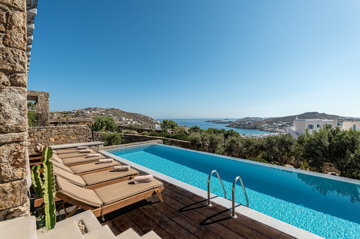 Ornos Vacation Rentals & Homes - Greece | Airbnb