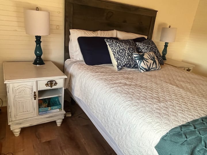 غرفة النوم 2