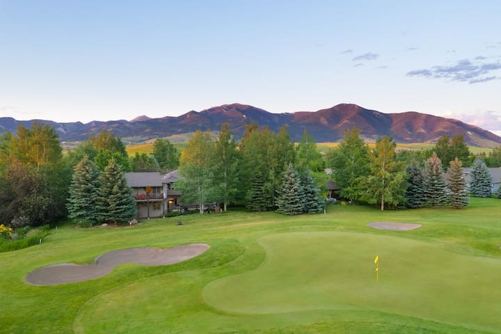 Big Sky Bozeman 2 BR Suite, Perfect for Kids/Pets gallery image 5