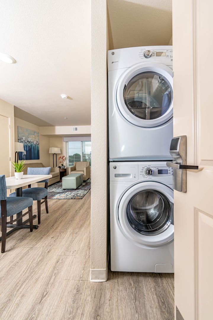 Beautiful 2bed 2bath Irving/Las Colinas Apt 1 Irving, TX Airbnb