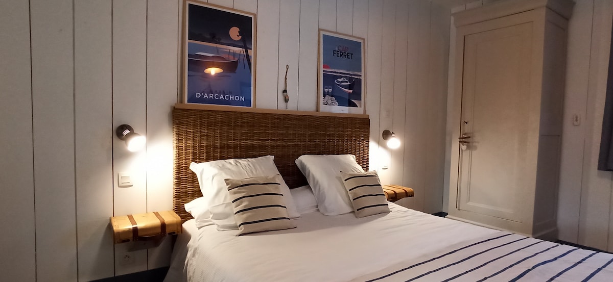 تتطور زخرفة غرفة النوم مع الموسم