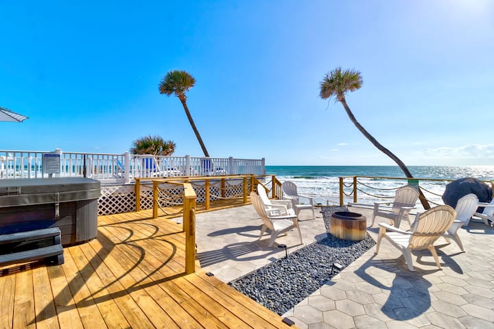 Relaxing Luxe Beachfront Home - Houses for Rent in Daytona Beach, Florida,  United States - Airbnb