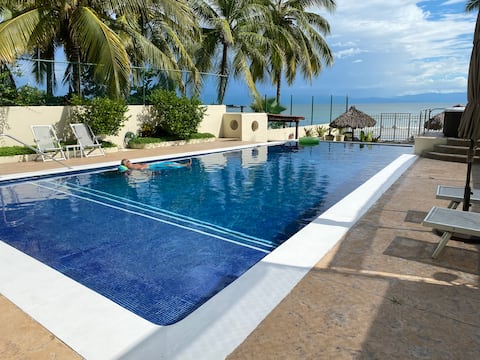 Top performing Airbnb: Punta de Mita Beachfront Condo Fiber Optic Internet in Nayarit