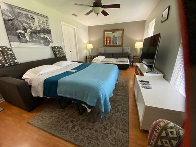 House on the Hill w/ Heated Pool gallery image 4