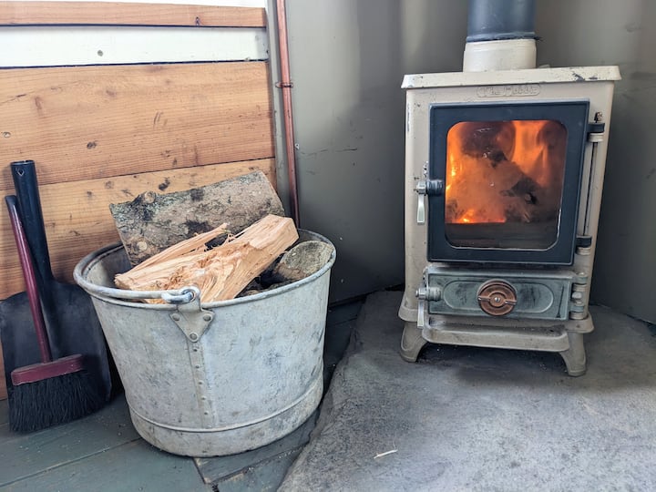 Off-grid Retreat On The Northumbrian Coast - Northumberland