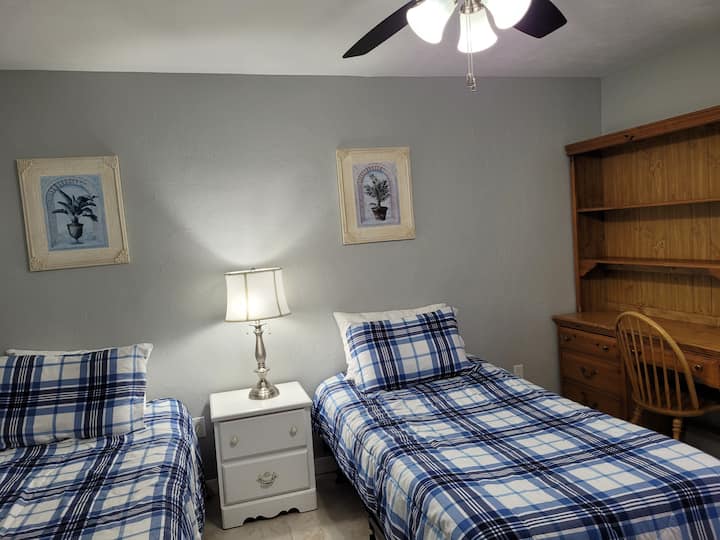 غرفة النوم 1