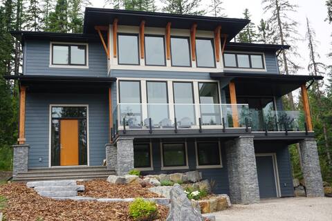 Fernie Alpine Chalet