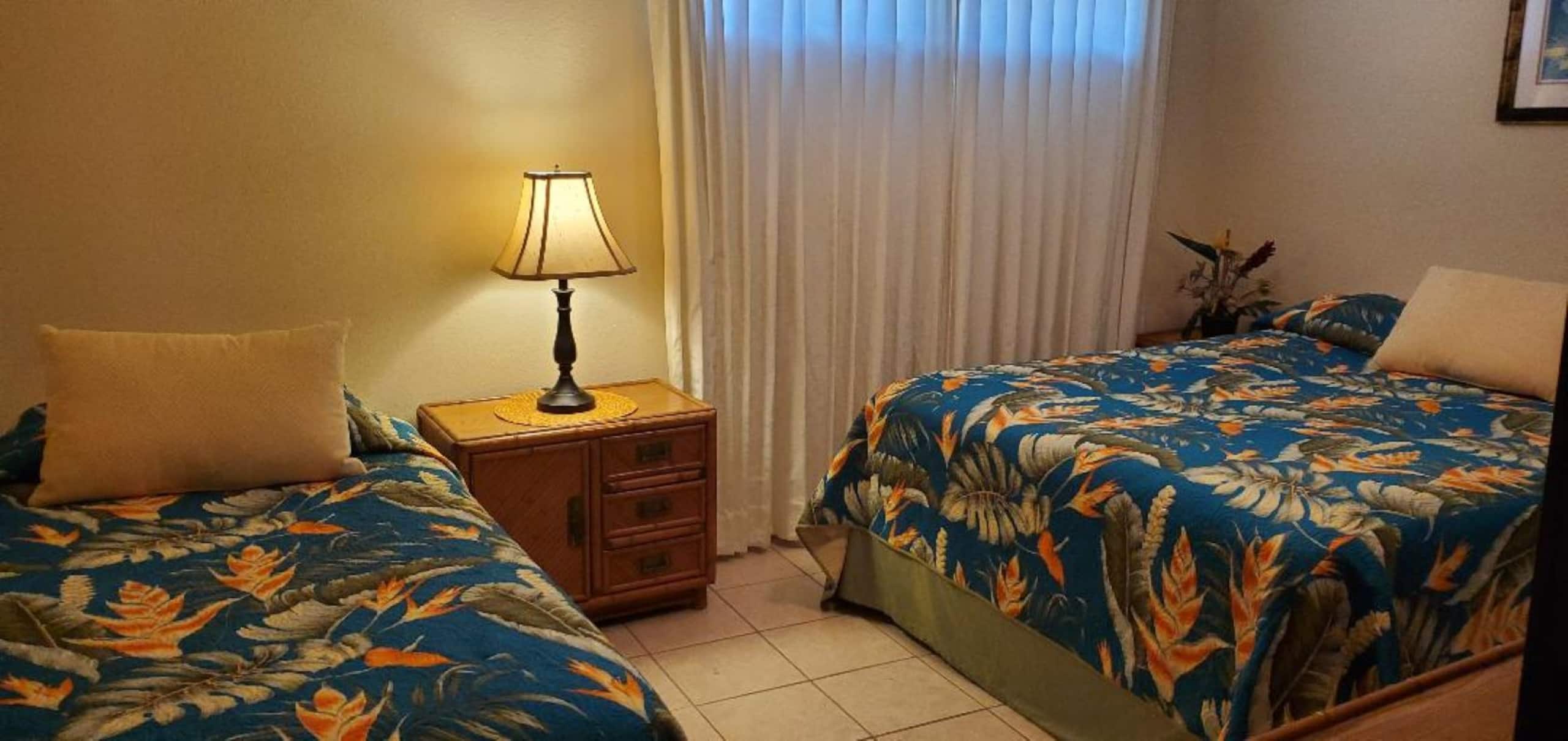 Condo in Lahaina · ★4.87 · 2 bedrooms · 2 beds · 2 baths - Image 6