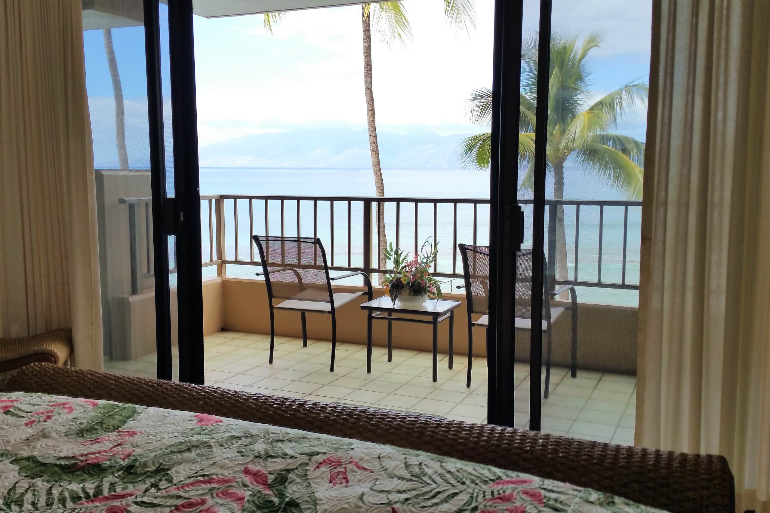 Condo in Lahaina · ★4.87 · 2 bedrooms · 2 beds · 2 baths - Image 1