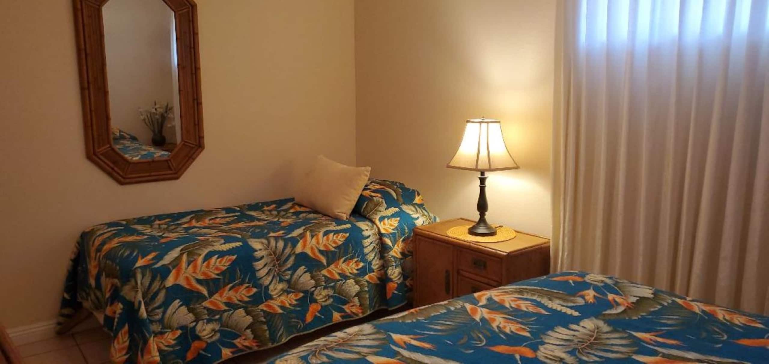 Condo in Lahaina · ★4.87 · 2 bedrooms · 2 beds · 2 baths - Image 7