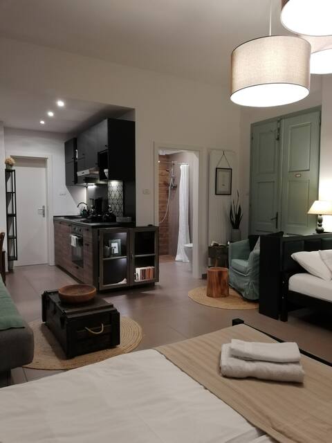 Maple place studio