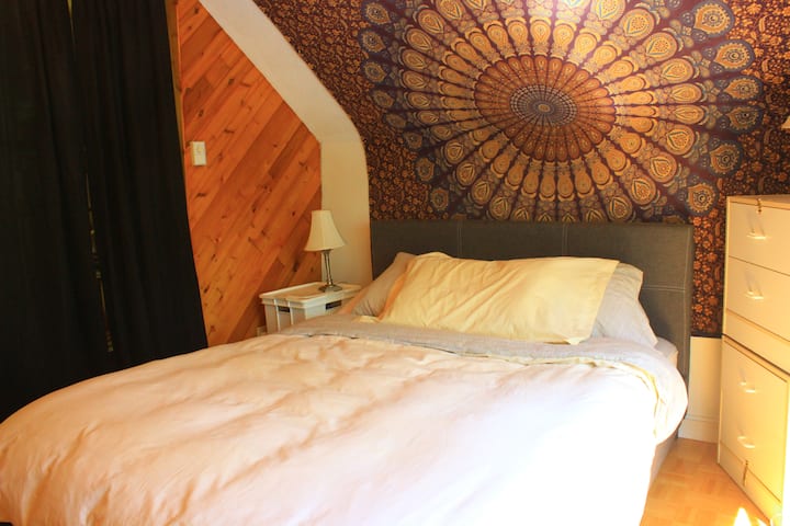 Dhomë gjumi 2