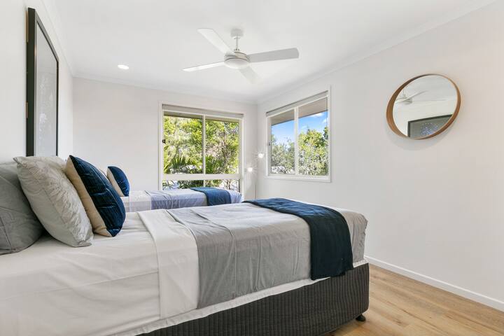 #holidayhousenoosa: perfect for families & friends gallery image 5