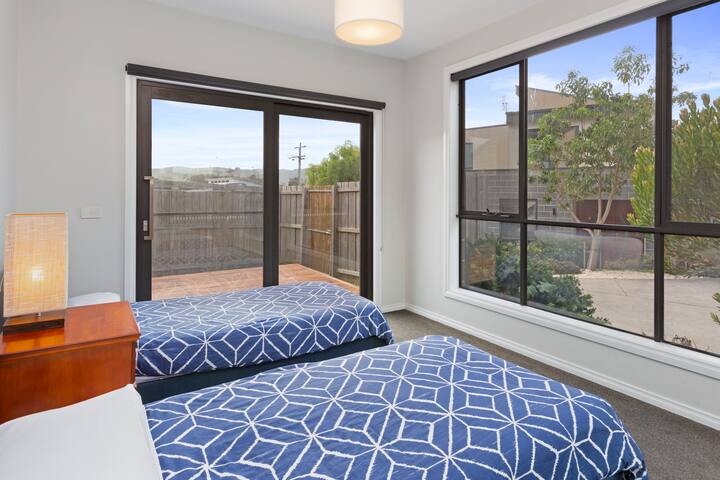 Deluxe 4 Bedroom Holiday home gallery image 5