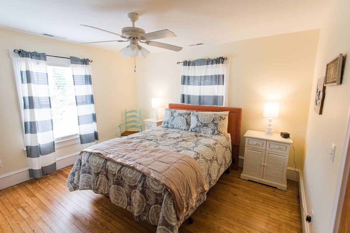 Soba na drugom katu (Queen Room)