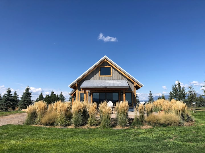 Renovated Luxury Barn bordering on Flathead Lake Barns for Rent in