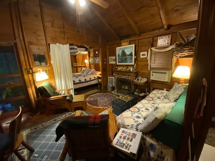 Museum Lodges Cabin #8 - Wolfeboro, NH