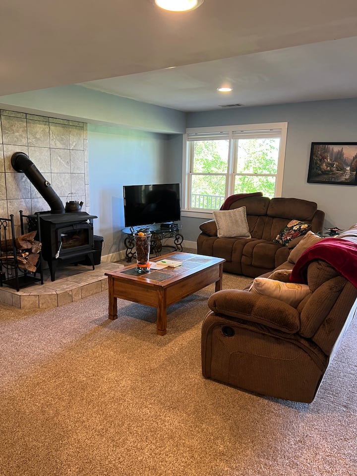 Dream on the Mountain Guest suites for Rent in Moravian Falls, North