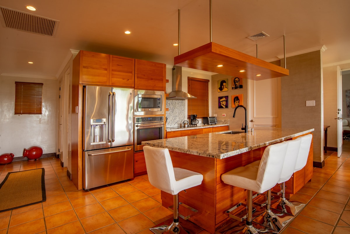 Bougainvillea 3BR Luxury Condo - Reserva Conchal