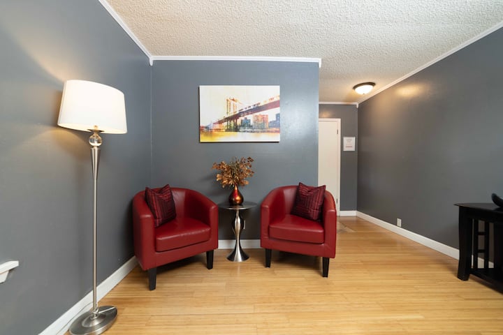 Newly Renovated Townhouse In A Great Location. - San Antonio, TX