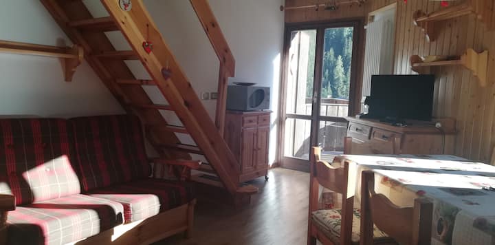 Il Ventotto. Appartamento Con 4 Letti. - Campitello di Fassa