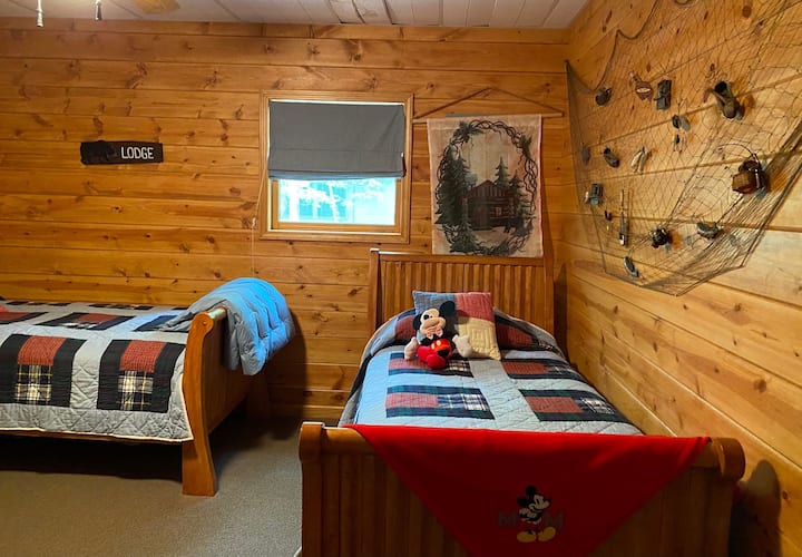 Twin Bed Basement